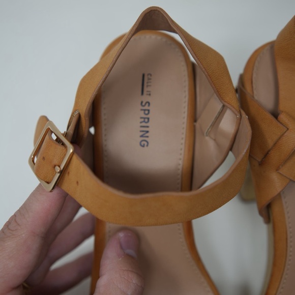 Call It Spring Wood Platform Wedges in Tan size 9 - Picture 2 of 6